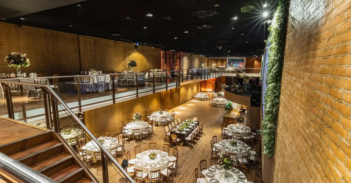 Tenture de Mariage : Décoration Murale Élégante